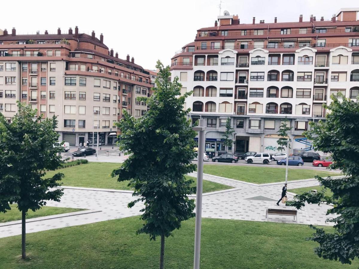 Muy Luminoso En San Mames Apartment Bilbao Luaran gambar